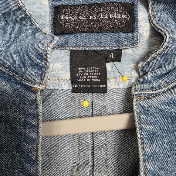 Denim Jacket  XL - Picture 2 of 12